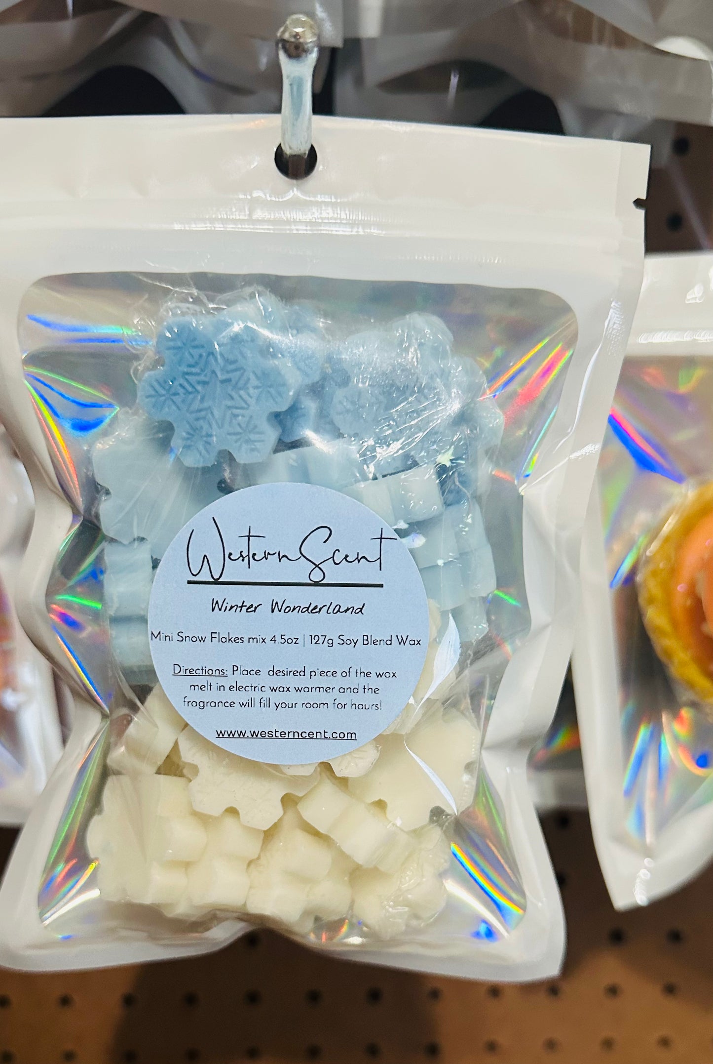 Mini Snowflakes 4.5oz